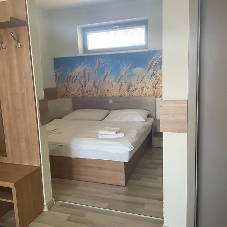 Apartmany Vera Besenova Exterior photo